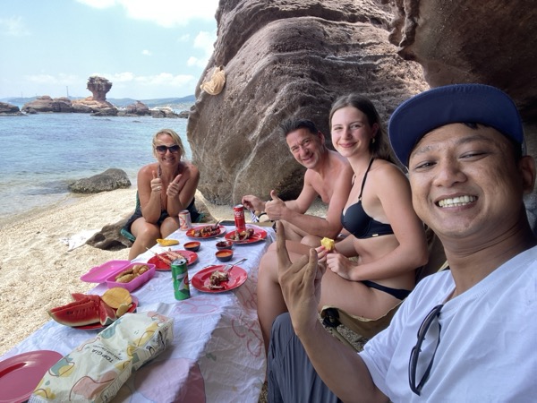 Inside Phu Quoc with Vu, photo 15 of 33